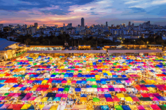 4 Khu Chợ Những Tín Đồ Mua Sắm Nhất Định Phải Ghé Qua Ở Bangkok