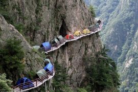 Du Lịch Trung Quốc Tham Gia Lễ Hội Cắm Trại Trên Độ Cao 1000m