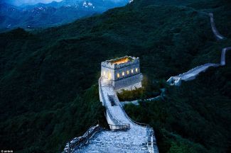 Trả nghìn đô ngủ đêm trên tháp canh của Vạn lý trường thành