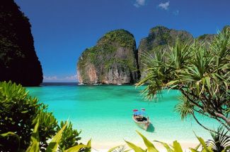 Bali và Phuket lọt vào top 10 hòn đảo đẹp nhất hành tinh