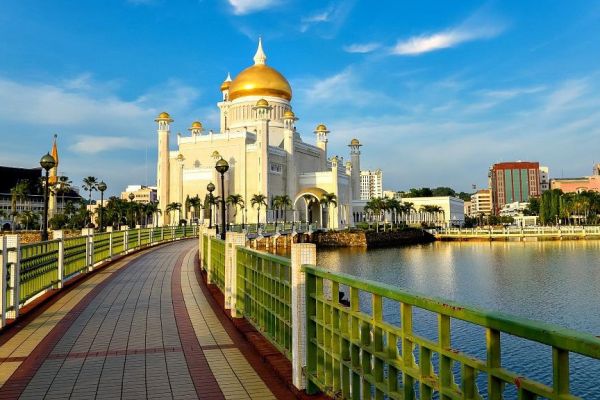 Khám phá Brunei, đất nước thanh bình và thịnh vượng