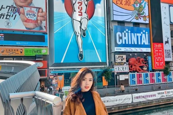 Tấm biển quảng cáo tồn tại hơn 80 năm ở Osaka