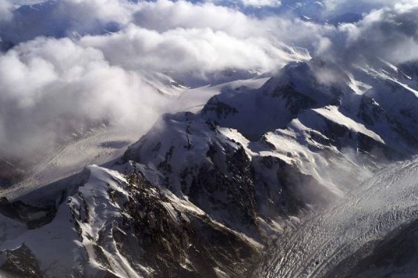 Núi Thiên Sơn Trung Quốc