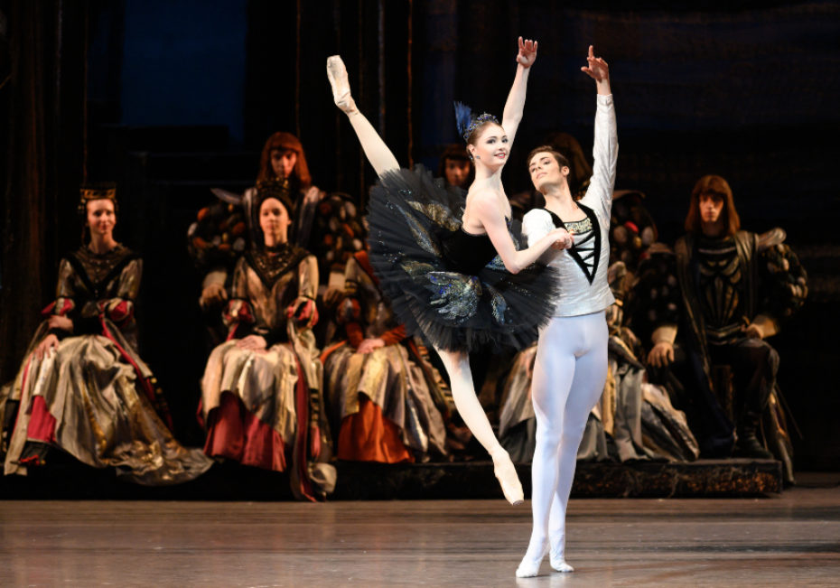 Hò Thiên Nga - tác phẩm nổi tiến Ballet 